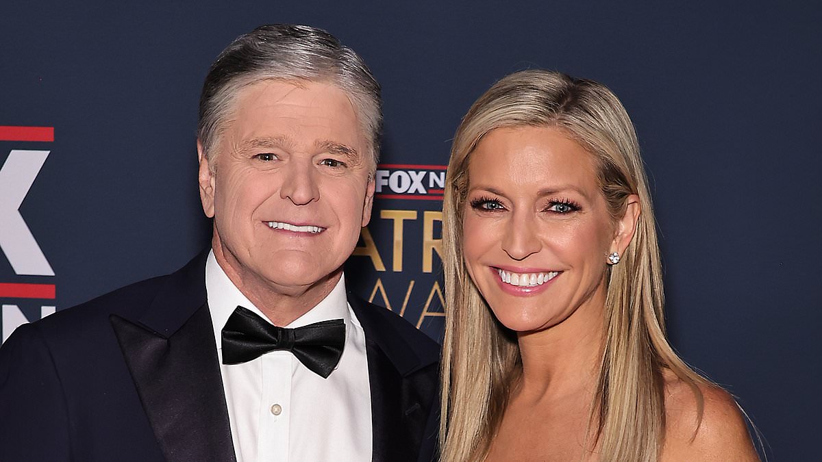 Fox News royalty Sean Hannity and Ainsley Earhardt celebrate Christmas with engagement at their home church [Video]