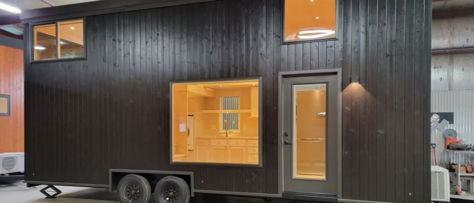 ESCAPE eOne Tiny House for Sale  Clearance Sale! [Video]