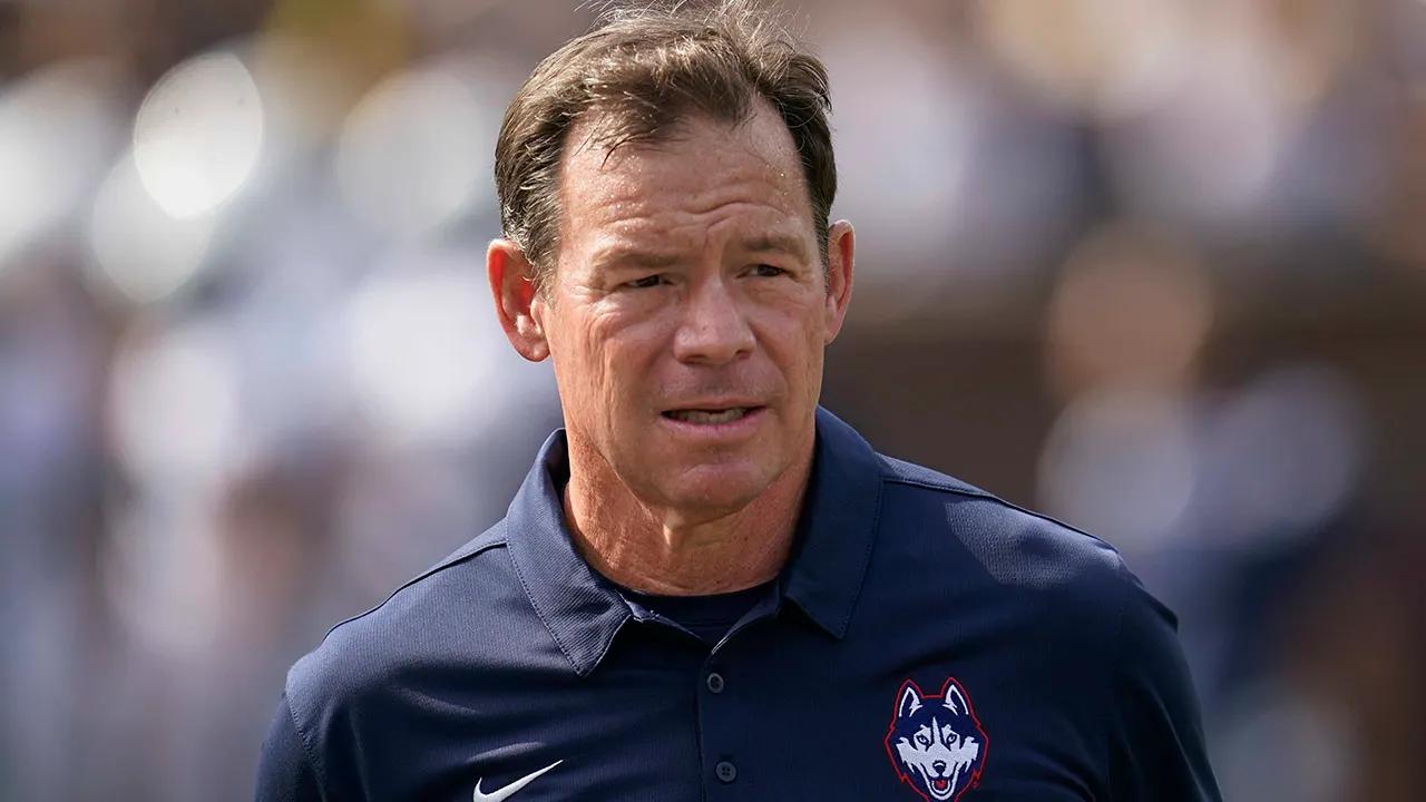 UConn’s Jim Mora warns schools to ‘think hard before you tamper with our players’ [Video]