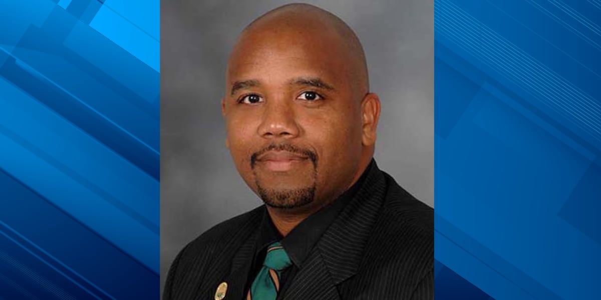 All of us are heartbroken: Coastal Carolina vice president, chief of staff dies [Video]