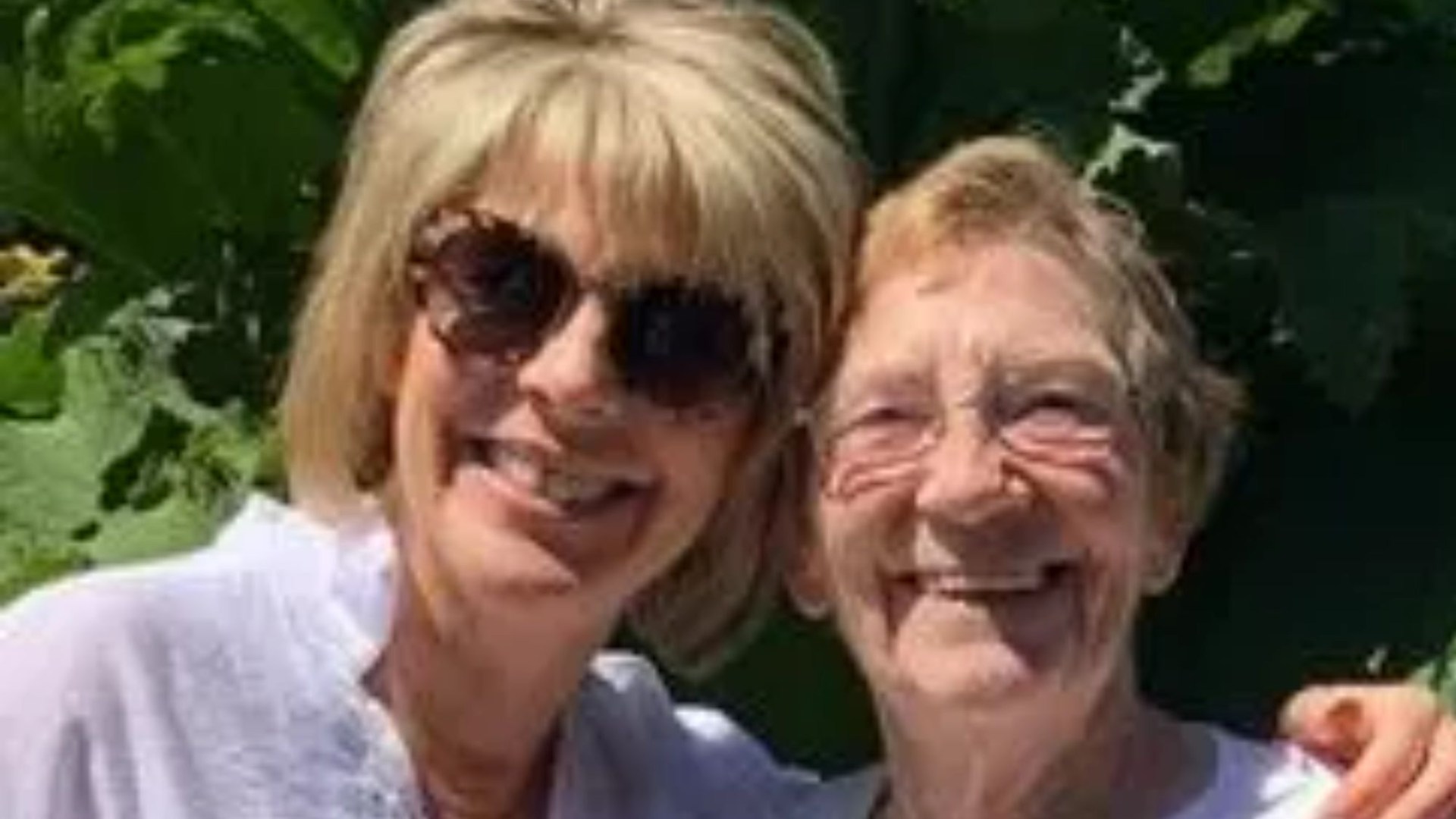 Ruth Langsford shares major health update three weeks after mum was admitted to hospital for broken pelvis [Video]