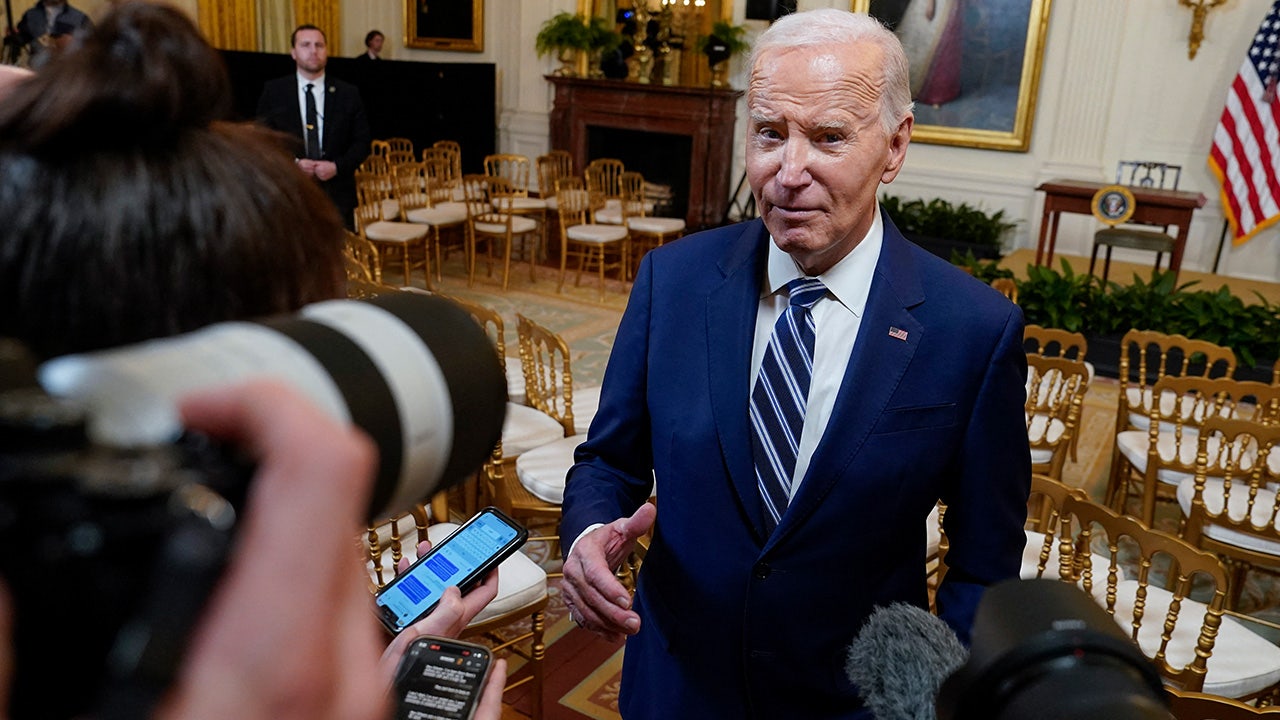 Biden scolds reporters saying he ‘knows more world leaders’ than they do in their whole ‘goddamn’ lives [Video]