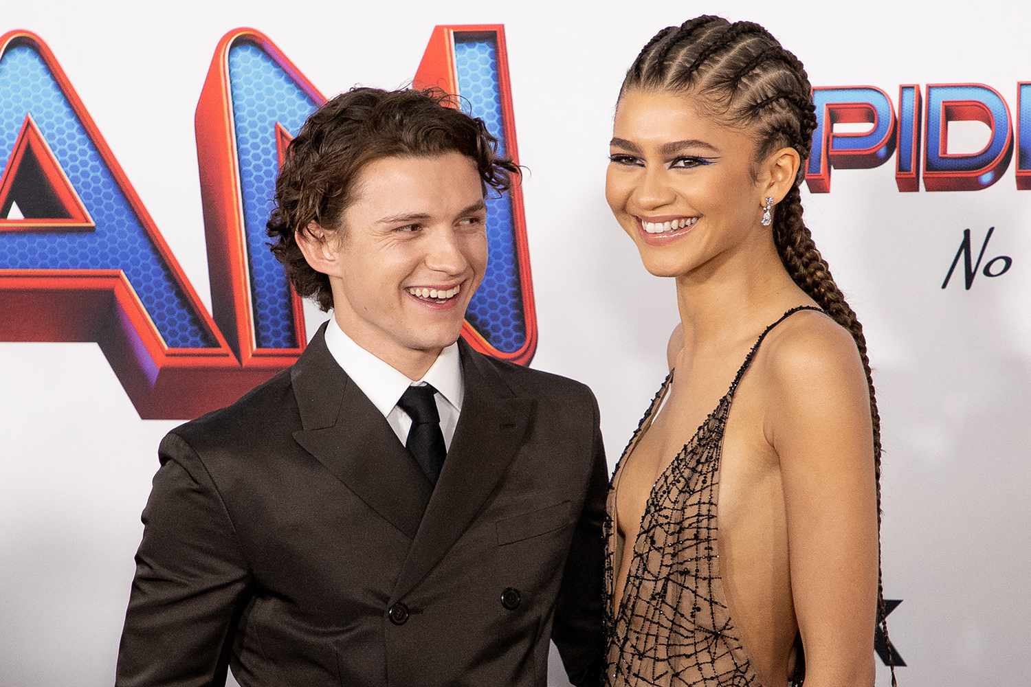 Tom Holland Wanted to Propose to Zendaya ‘for a While,’ They Won’t Rush Wedding (Exclusive) [Video]