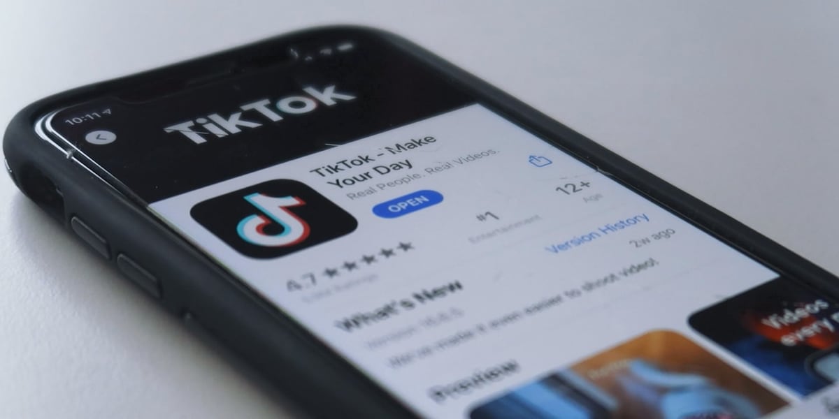 Alaskans react to the potential banning of TikTok [Video]