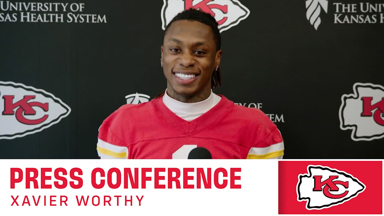 Wide Receiver Xavier Worthy on His Playoff Debut: ‘Treating it Like Every Other Game’ [Video]