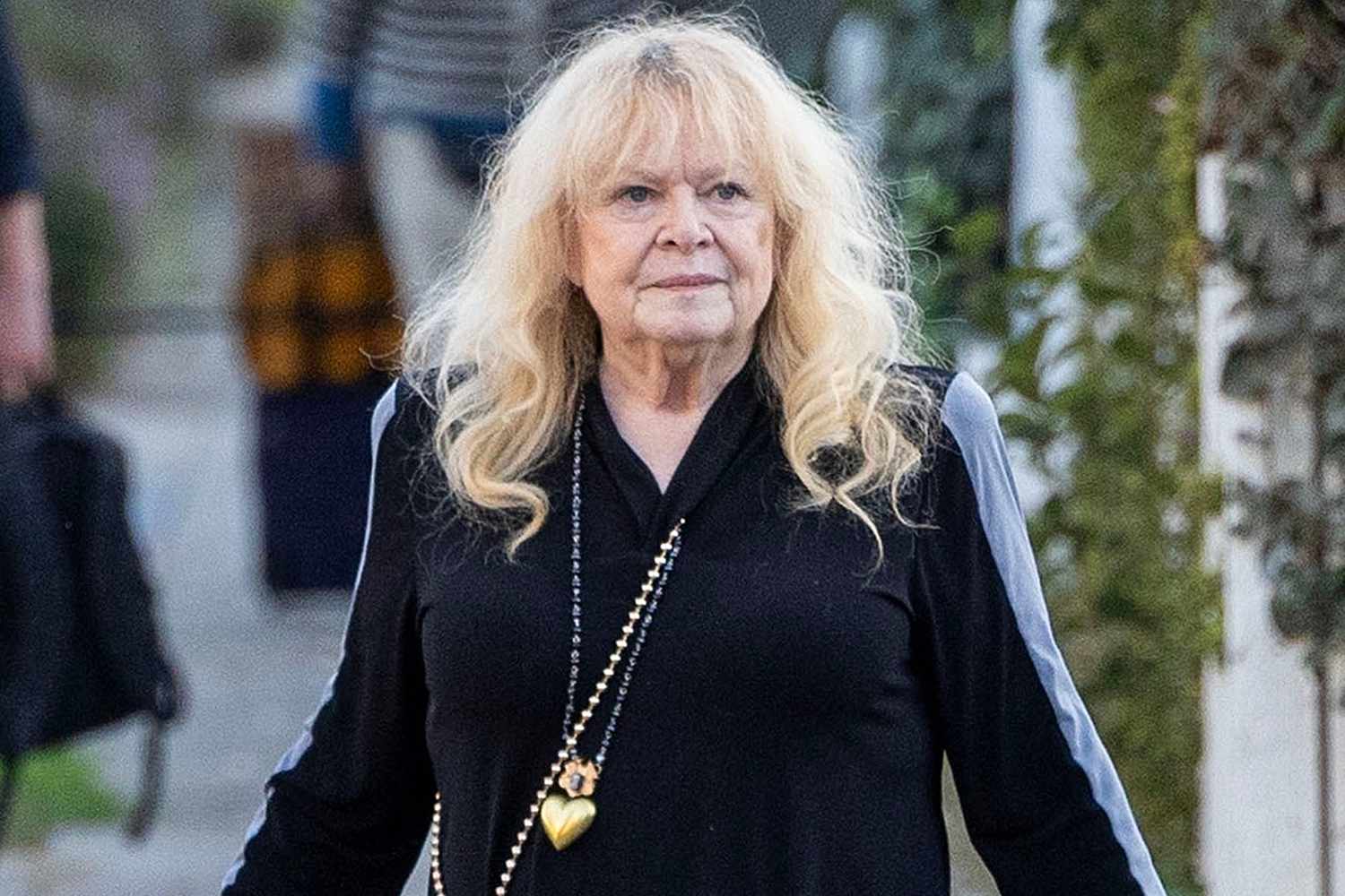 Sally Struthers Steps Out After Revealing Negative Experiences with Norman Lear, Betty White [Video]