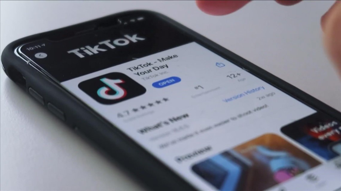 Memphis plaintiff in TikTok lawsuit concerned about small businesses after ban takes effect; marketing expert offering up tips for businesses [Video]